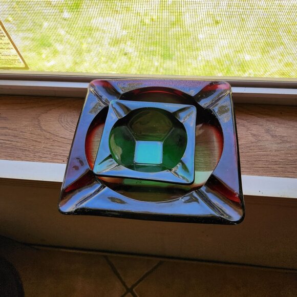 MCM Anchor Hocking Ruby & Emerald Glass Ashtray Set Nesting - Picture 10 of 13